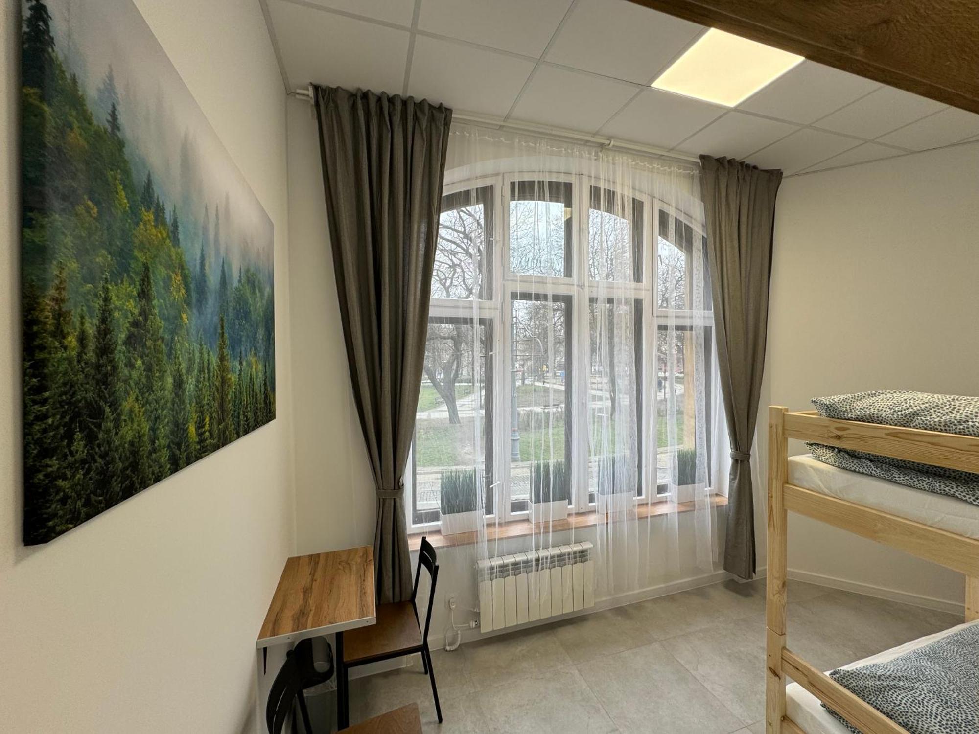 Green Hostel Katowice - 24H Parking Eksteriør bilde