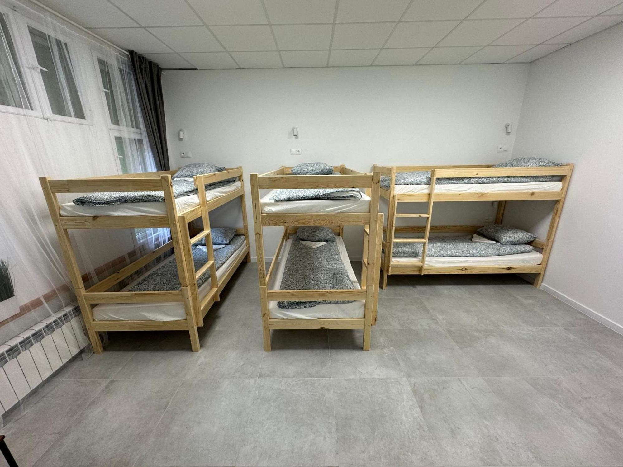 Green Hostel Katowice - 24H Parking Eksteriør bilde